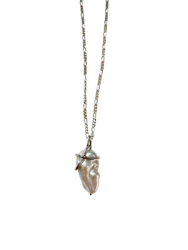 Alexa Baroque Pearl Necklace